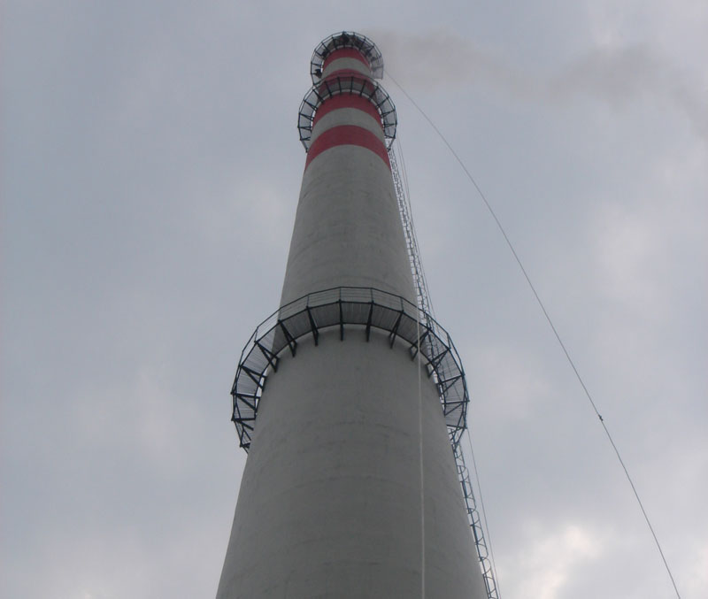 拆除煙囪的特點(diǎn)及針對(duì)性措施