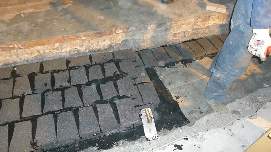 煙囪內(nèi)壁防腐問題的表現(xiàn)和原因是什么？